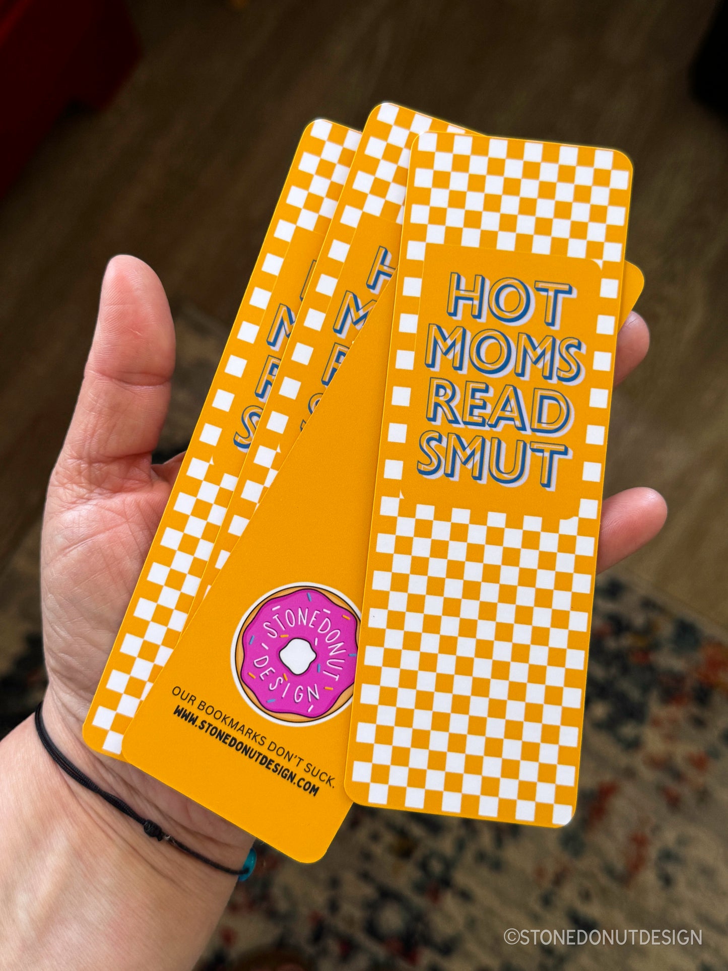 Hot Moms Read Smut Matte Bookmark