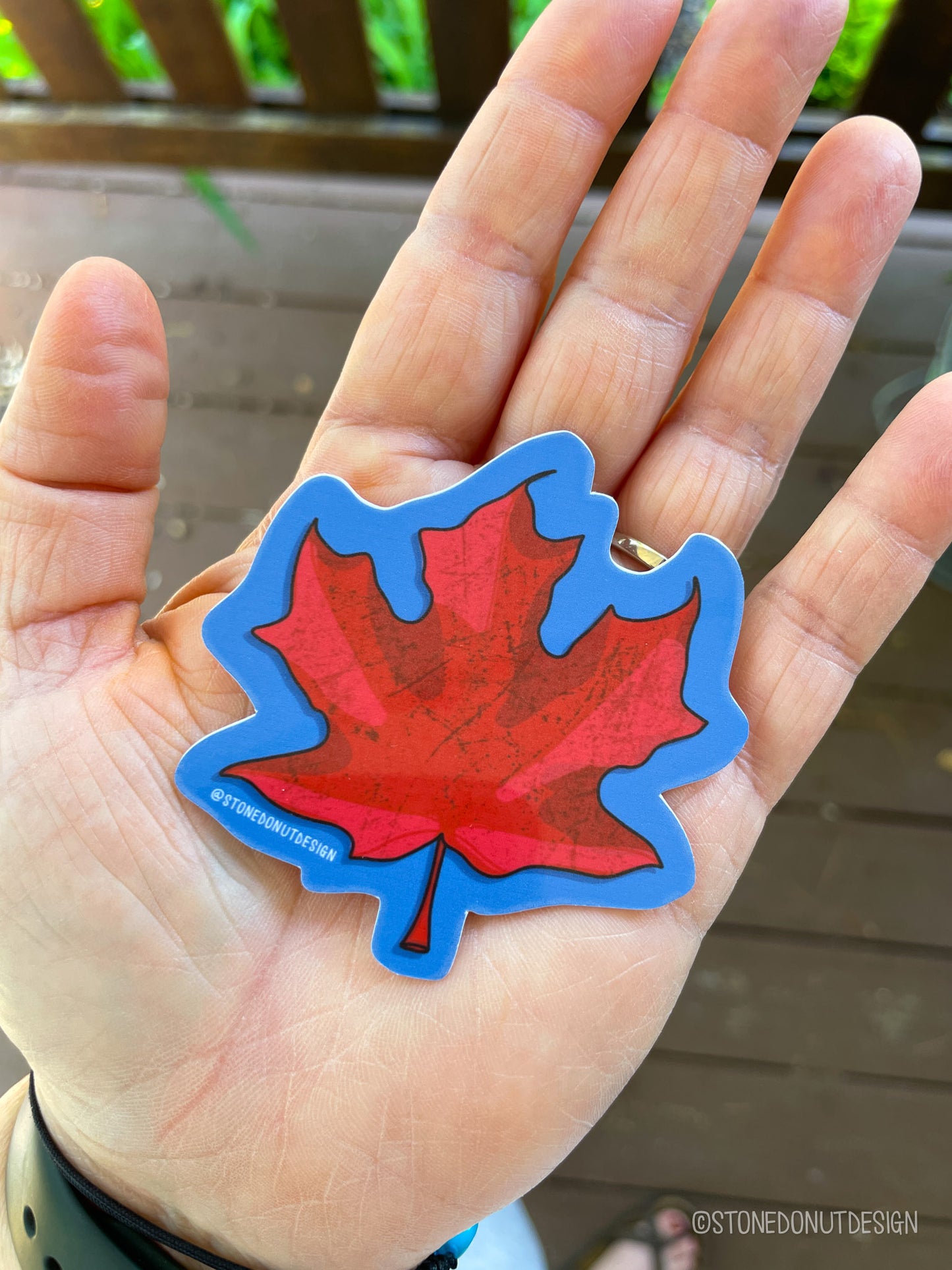 Red Maple Leaf Vinyl Sticker